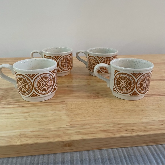 4pcs Vintage Biltons Mugs - Picture 5 of 7